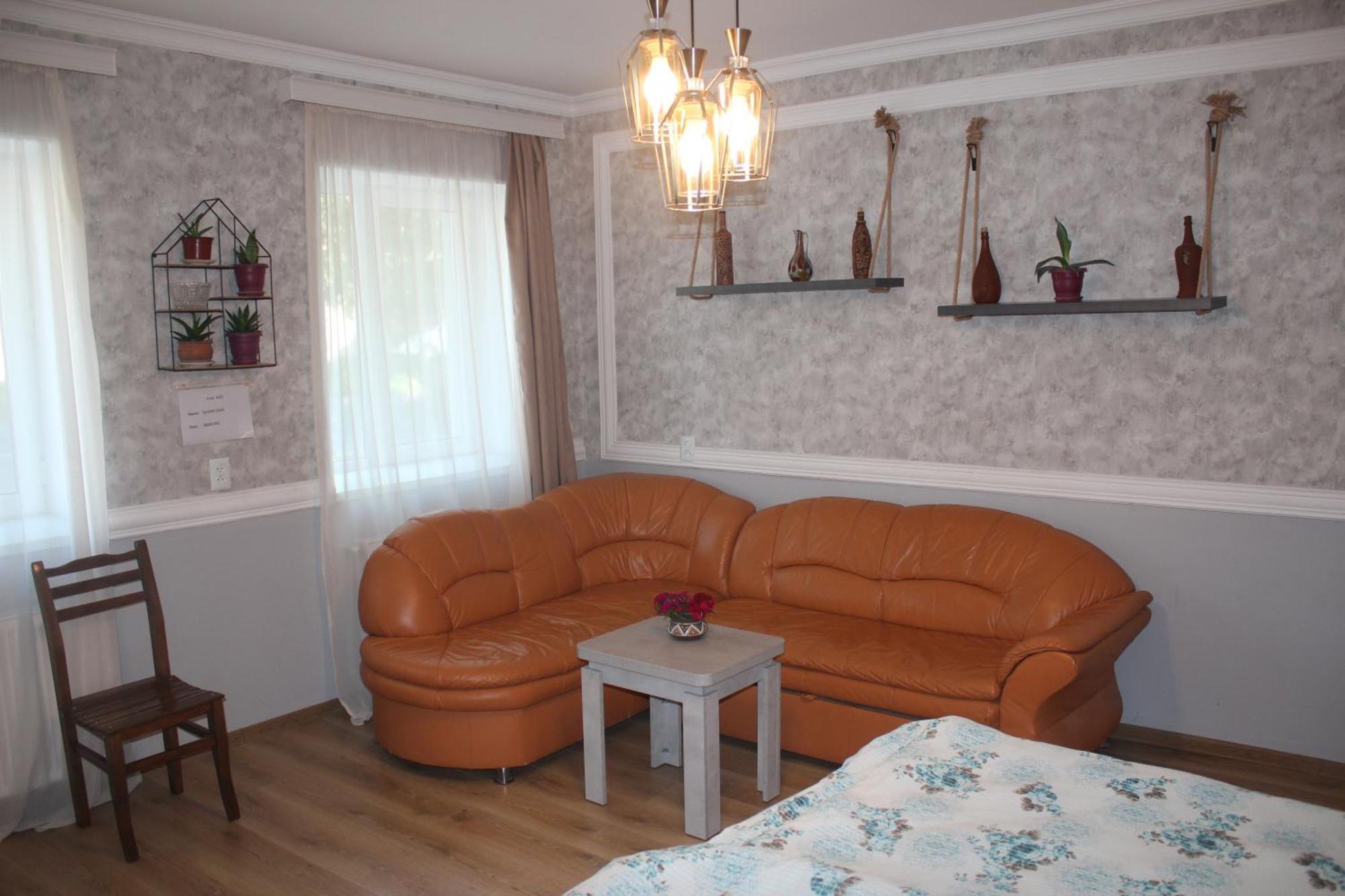 Guesthouse Levani ゴリ エクステリア 写真